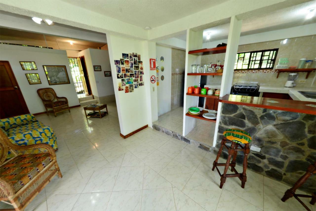 Windy View Guest House Archibolds Exterior foto